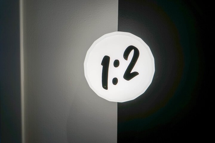 Room 28 of 195