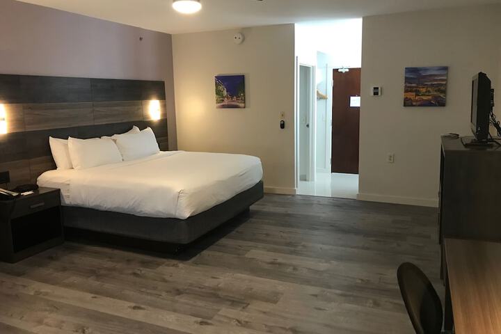 Room 37 of 68
