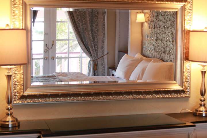 The Riverview Hotel