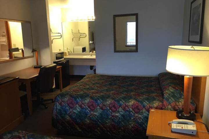 Room 9 of 52