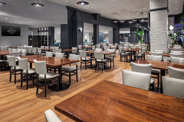 Silver Legacy Reno- a Caesars Rewards Destination