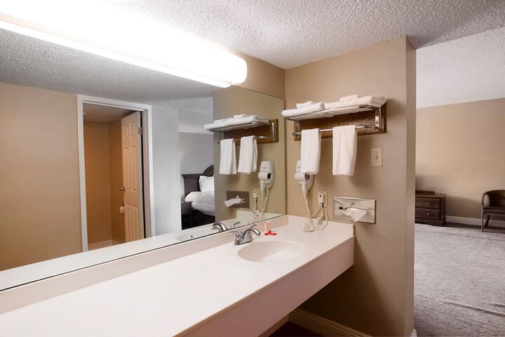 Room 20 of 40