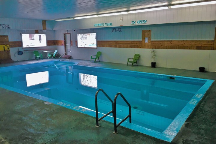 Pool 26 of 54