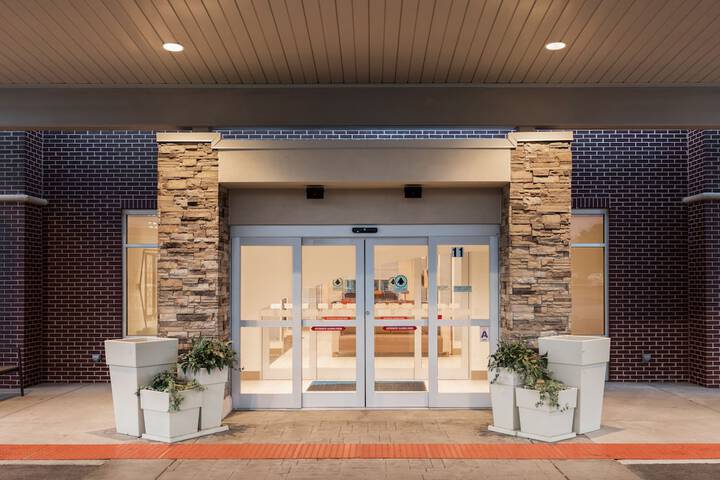 Hotel 2 of 46