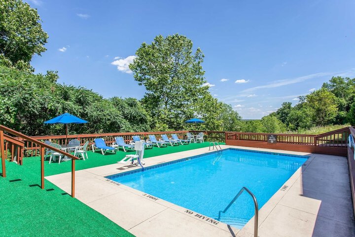 Pool 2 of 31