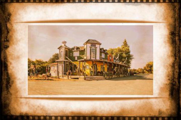 Black Bear Motel