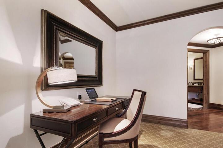 The Arrabelle at Vail Square a RockResort by Vail Resorts