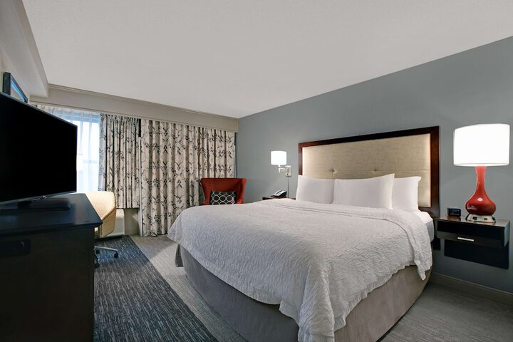 Room 16 of 36