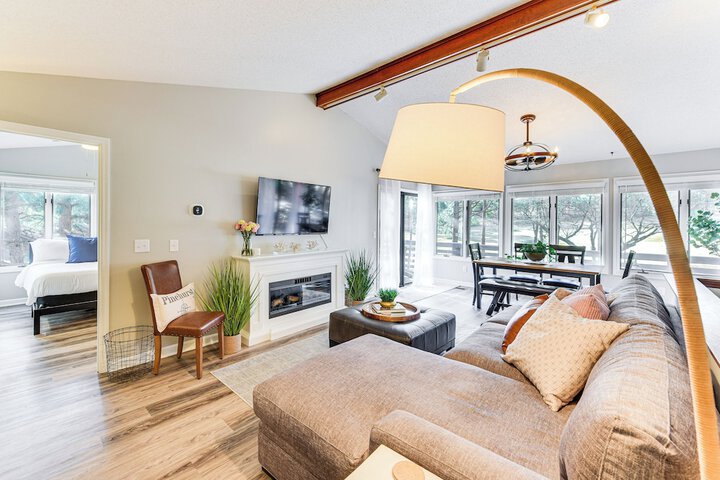 Pinehurst Home: Fire Pit BBQ + Golf Course View!