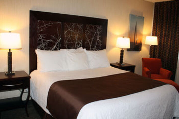 Ramada by Wyndham Buffalo Downtown