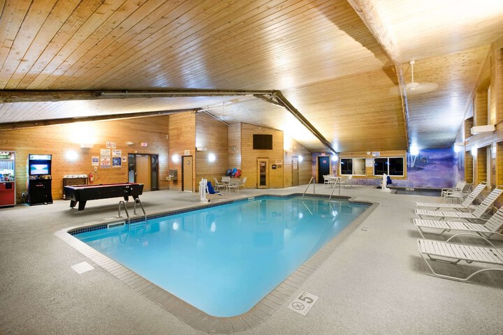 Pool 6 of 38