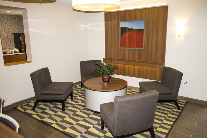 Microtel Inn by Wyndham Victor / Rochester