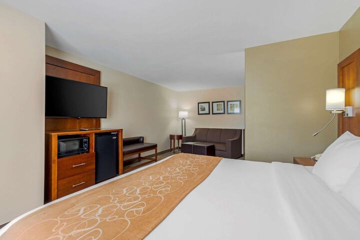 Room 7 of 26