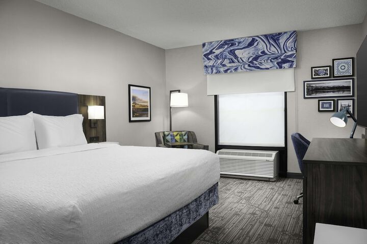 Room 14 of 42