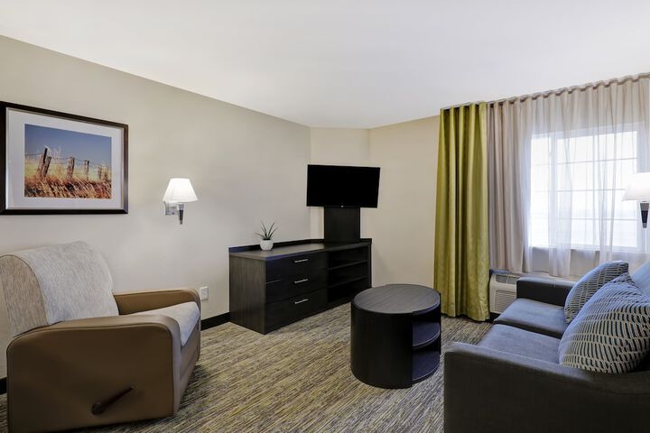 Candlewood Suites Indianapolis - South by IHG