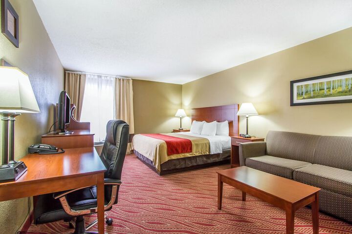 Room 10 of 40