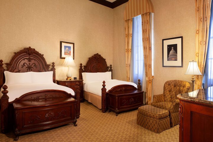 Room 12 of 76