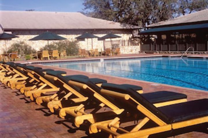 Pool 2 of 10