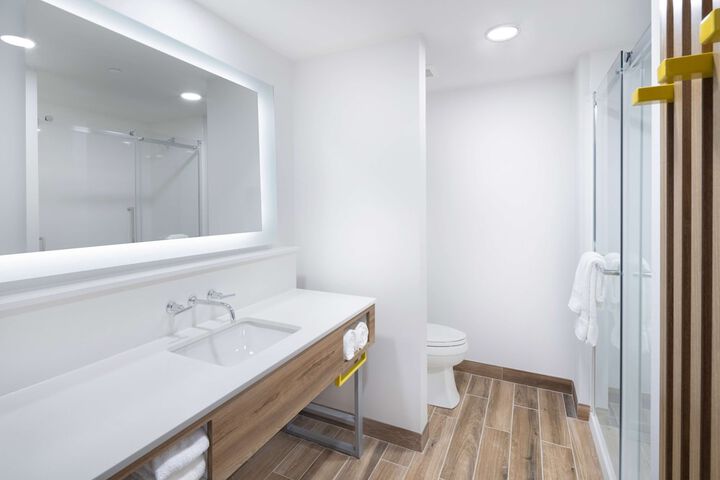 Room 12 of 31