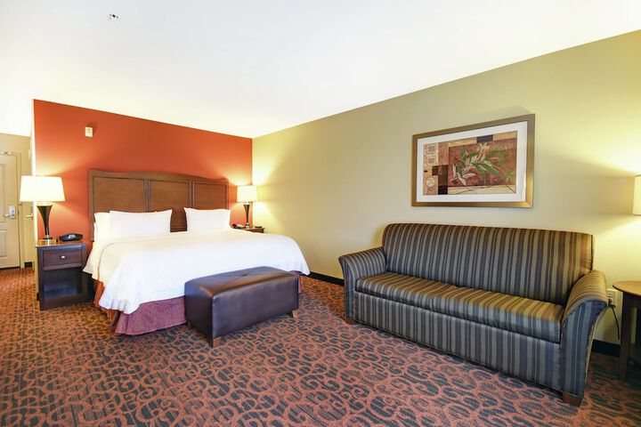 Room 9 of 48