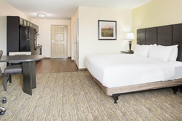 Room 19 of 34