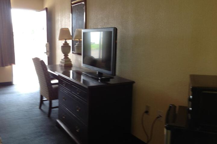 Executive Inn