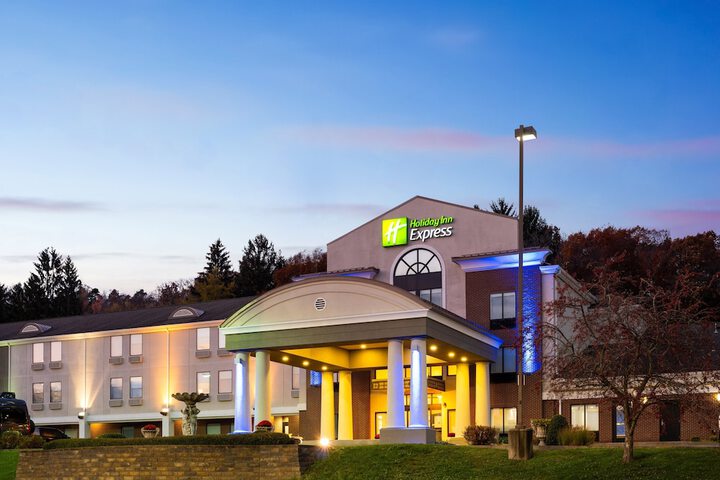 Hotel 4 of 63