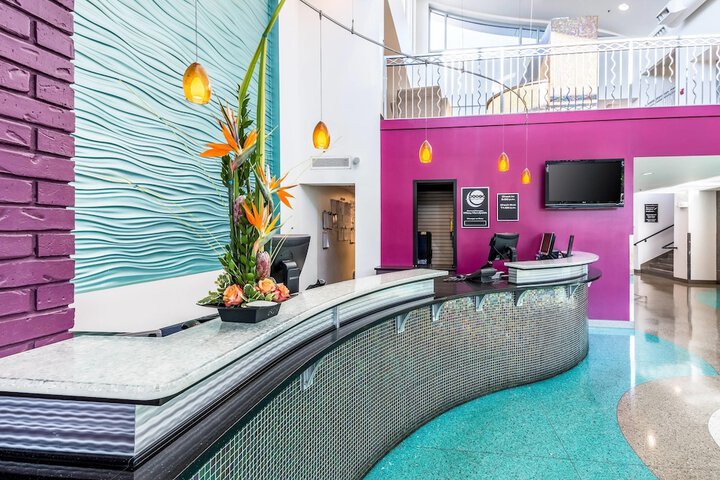 Oasis Hotel & Convention Center an Ascend Collection Hotel