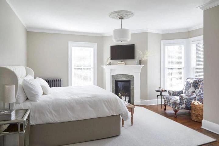 The Kent Collection - The Victorian