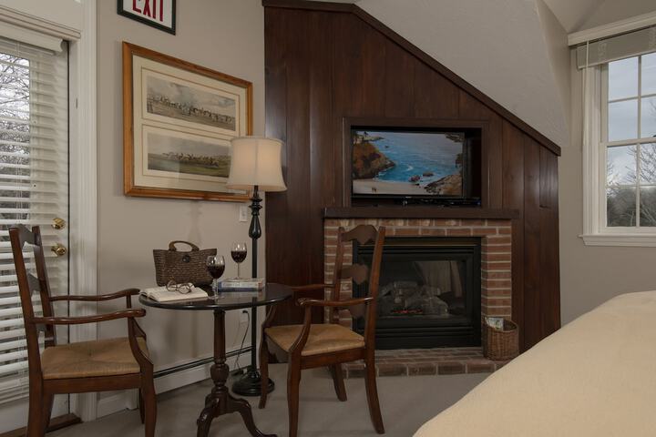 Liberty Hill Inn