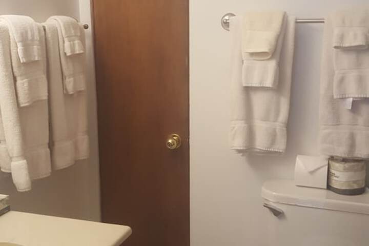 Room 64 of 104