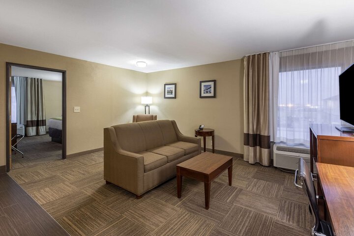 Room 21 of 39