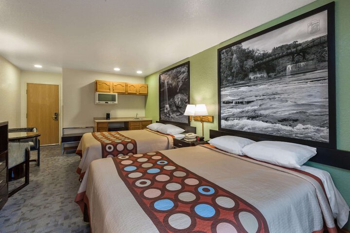 Room 61 of 72