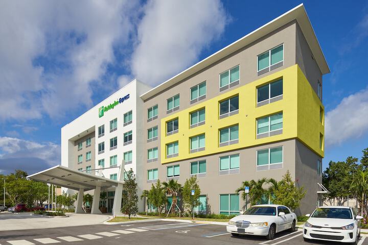 Holiday Inn Express Doral Miami by IHG