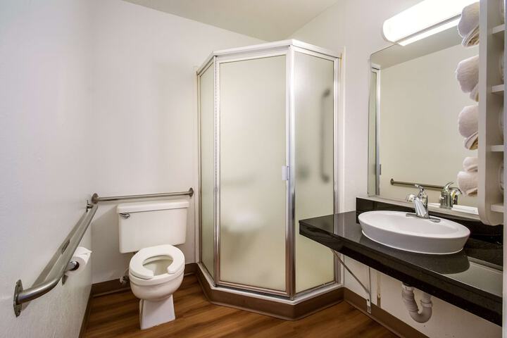 Room 19 of 31