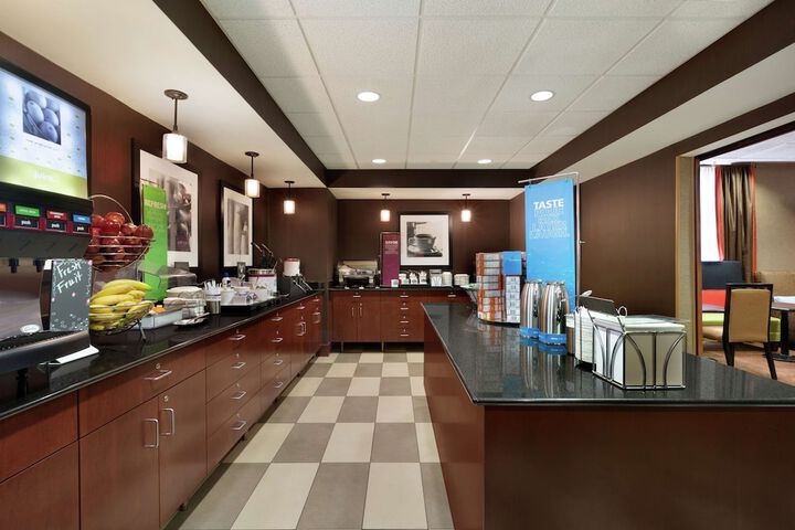 Hampton Inn Wichita Falls Sikes Senter Mall