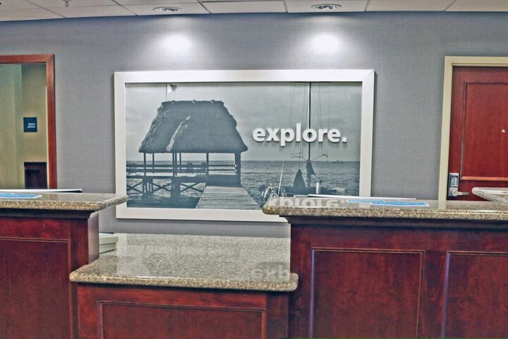 Hampton Inn & Suites Norfolk-Airport