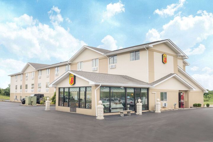 Hotel 2 of 24