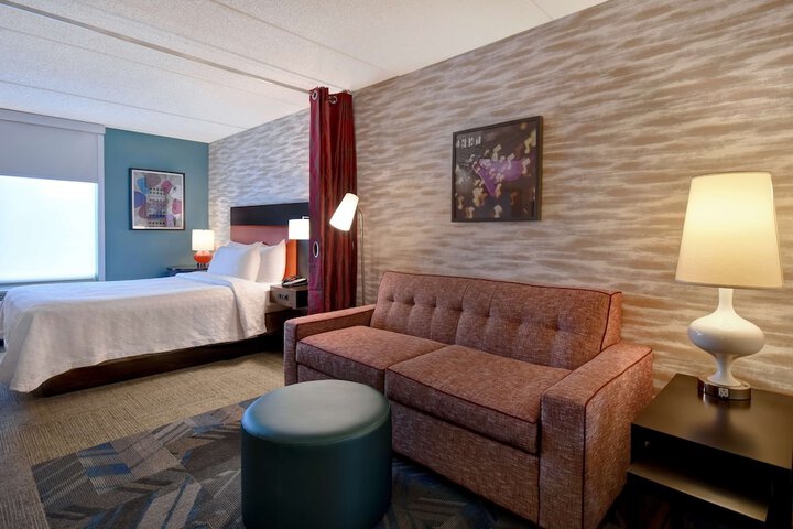 Room 21 of 50