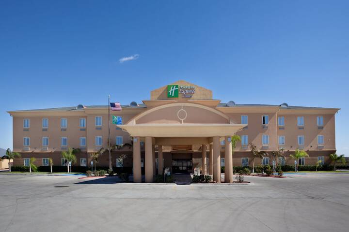 Hotel 2 of 34