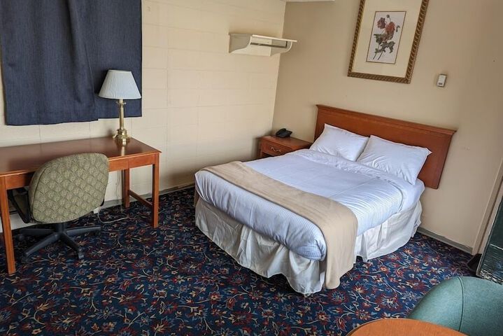 Room 44 of 47