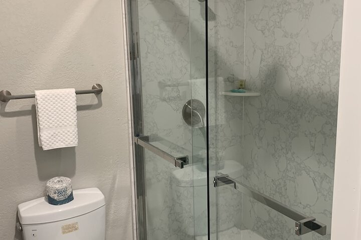 Room 13 of 15