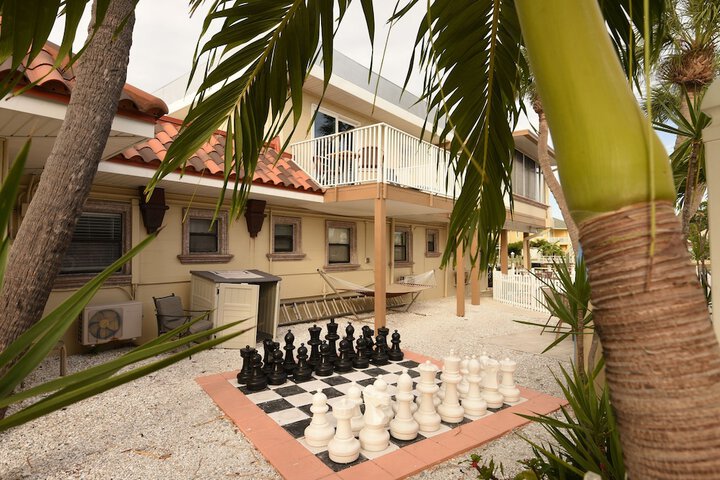 Bay Palms Waterfront Resort - Hotel and Marina