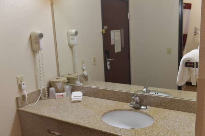 Room 13 of 19