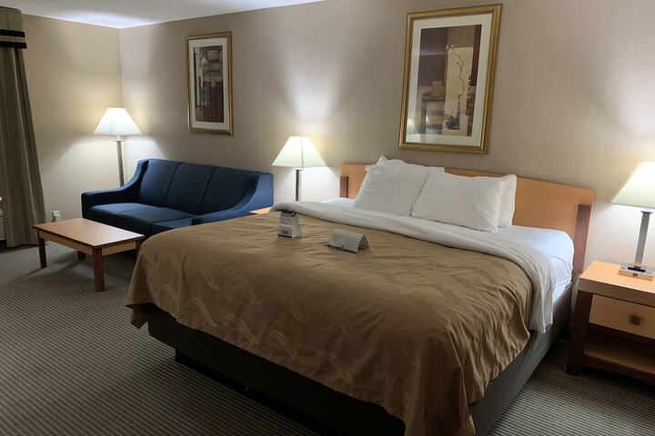 Quality Inn Nashville - Bloomington