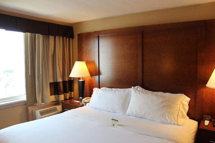 Holiday Inn Express Washington DC N-Silver Spring by IHG