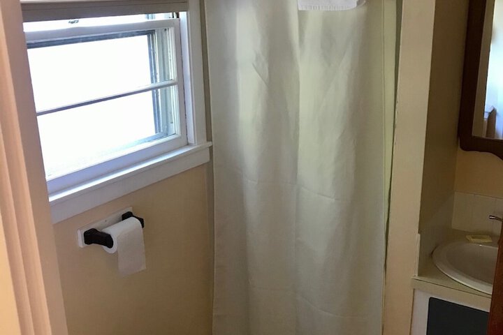 Room 18 of 44