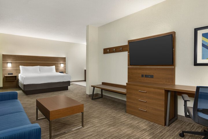 Room 18 of 62