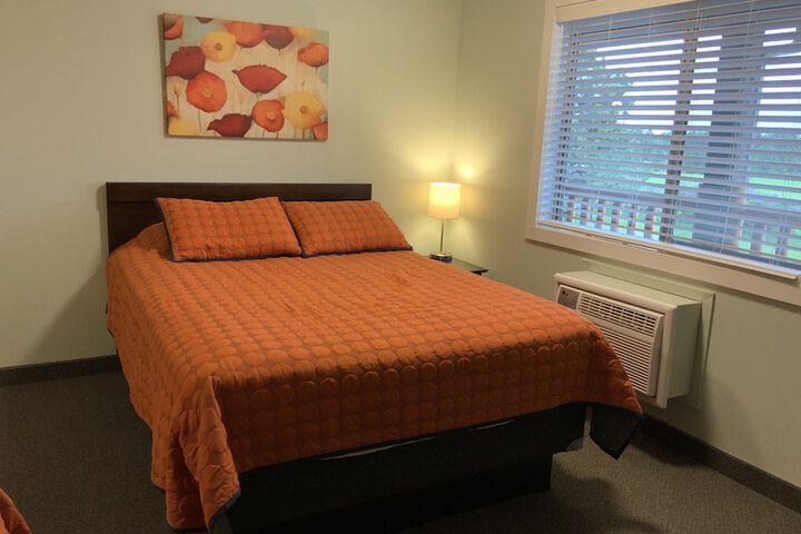 Room 210 of 259