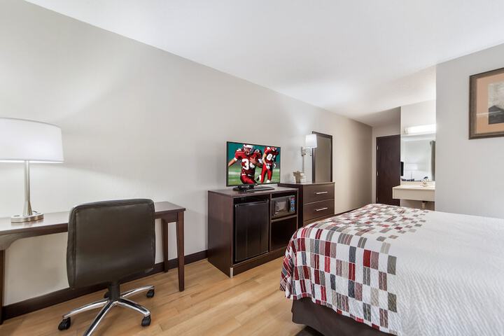 Room 28 of 56